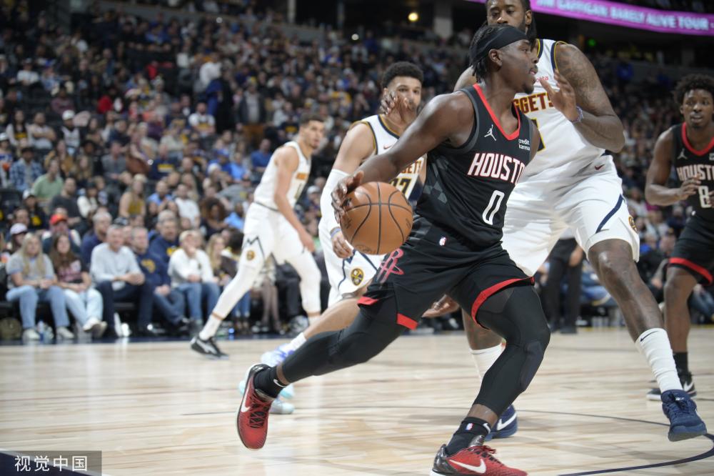 出现在世界 出现在世界